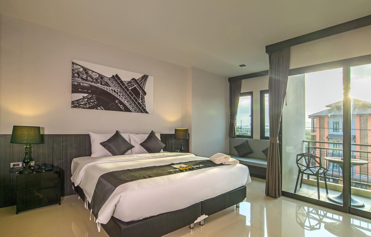 The Rich Sotel Krabi town Extérieur photo